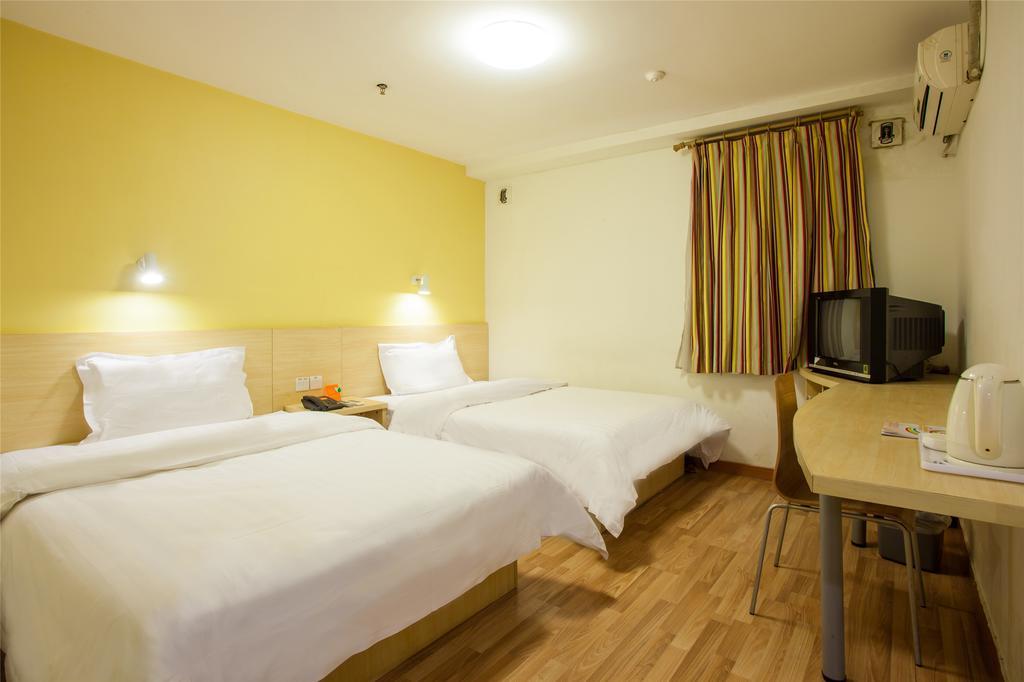 7Days Inn Guiyang Posts And Telecommunications Building 외부 사진