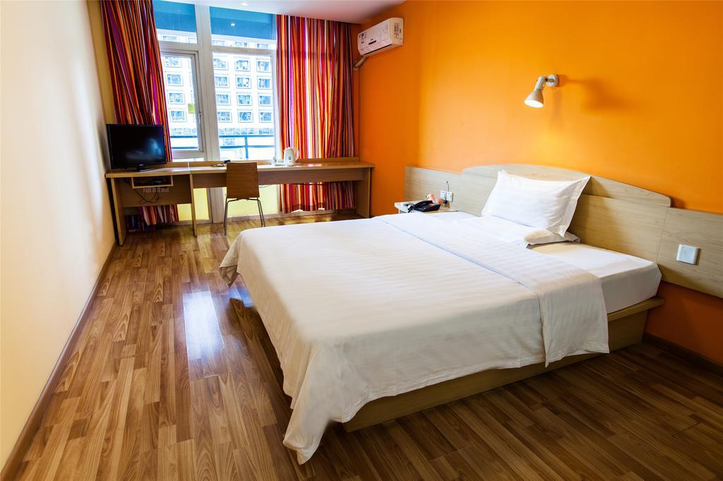 7Days Inn Guiyang Posts And Telecommunications Building 외부 사진